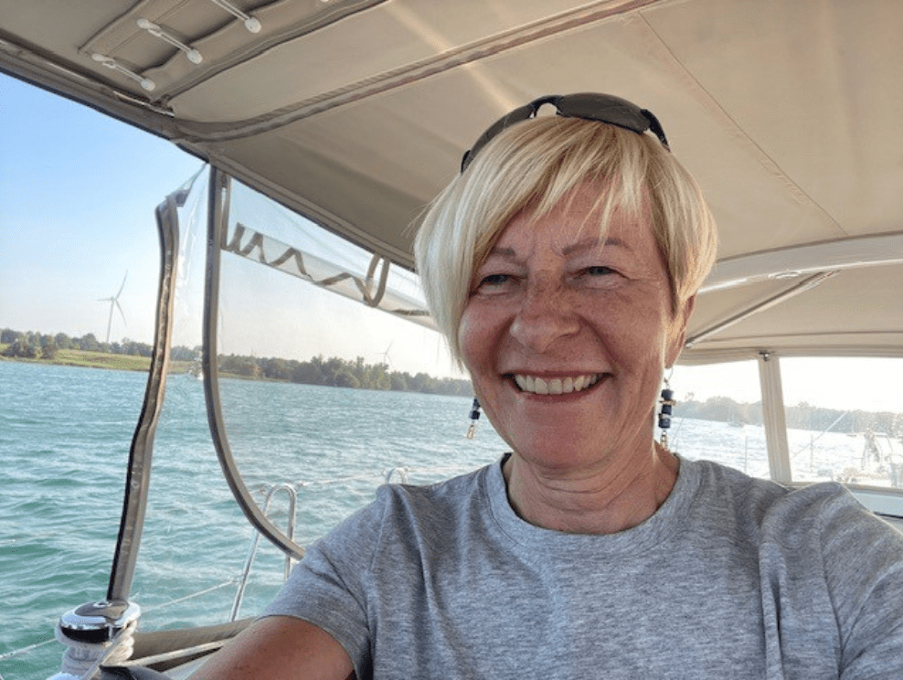 Federal Retirees member Denise Amyot is passionate about lifelong learning and sits on a number of boards with domestic and international scope.